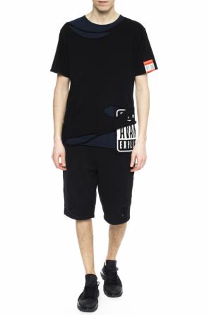 Asymetryczny t-shirt z dziurami, zdjęcie 2 Asymetryczny t-shirt z dziurami od Mihara Yasuhiro